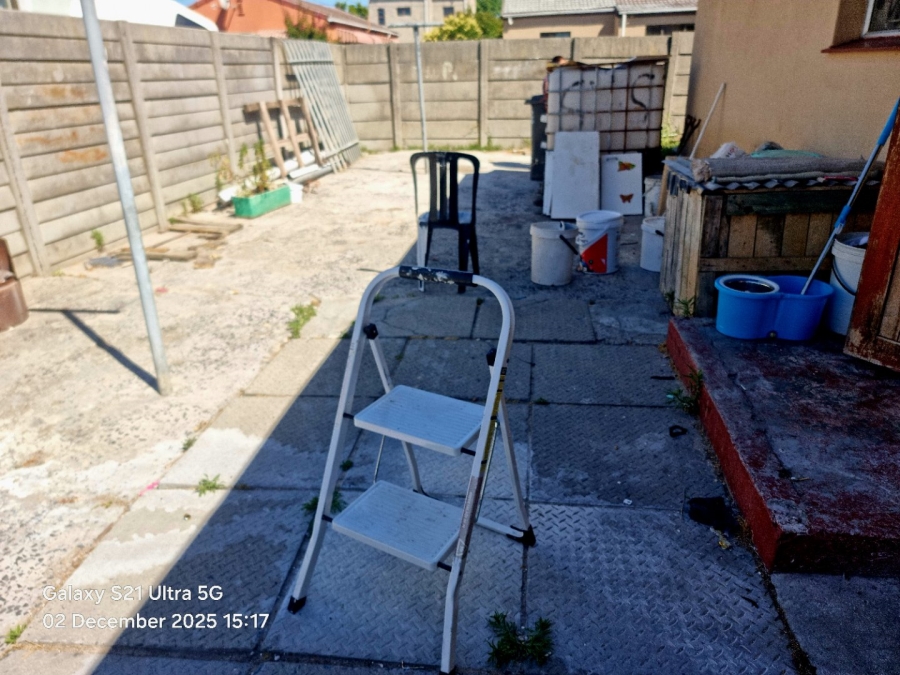 3 Bedroom Property for Sale in Clairewood Western Cape